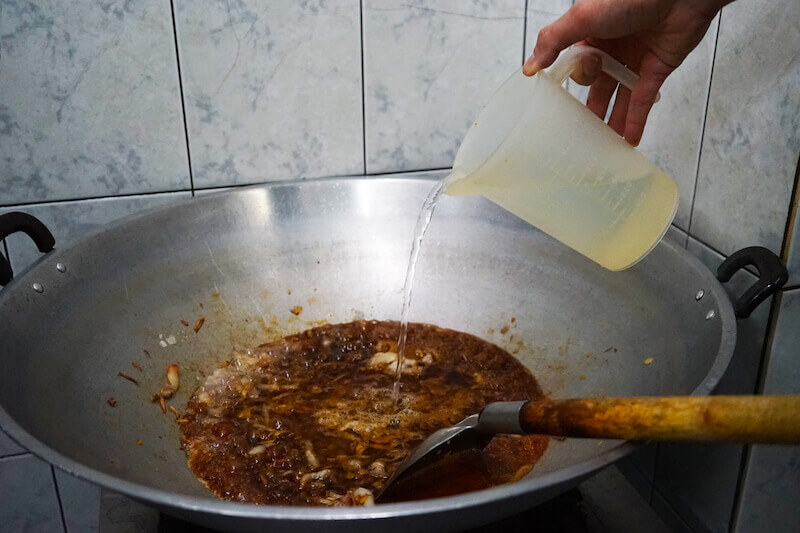 12再加入適量的開水