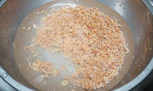 蝦米清洗教學-直到水變清澈