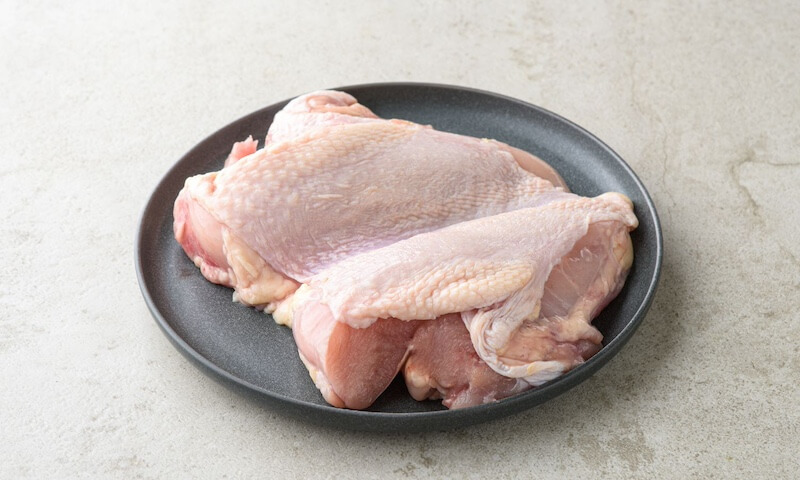 天然放牧有雞雞肉富含營養與優質蛋白質